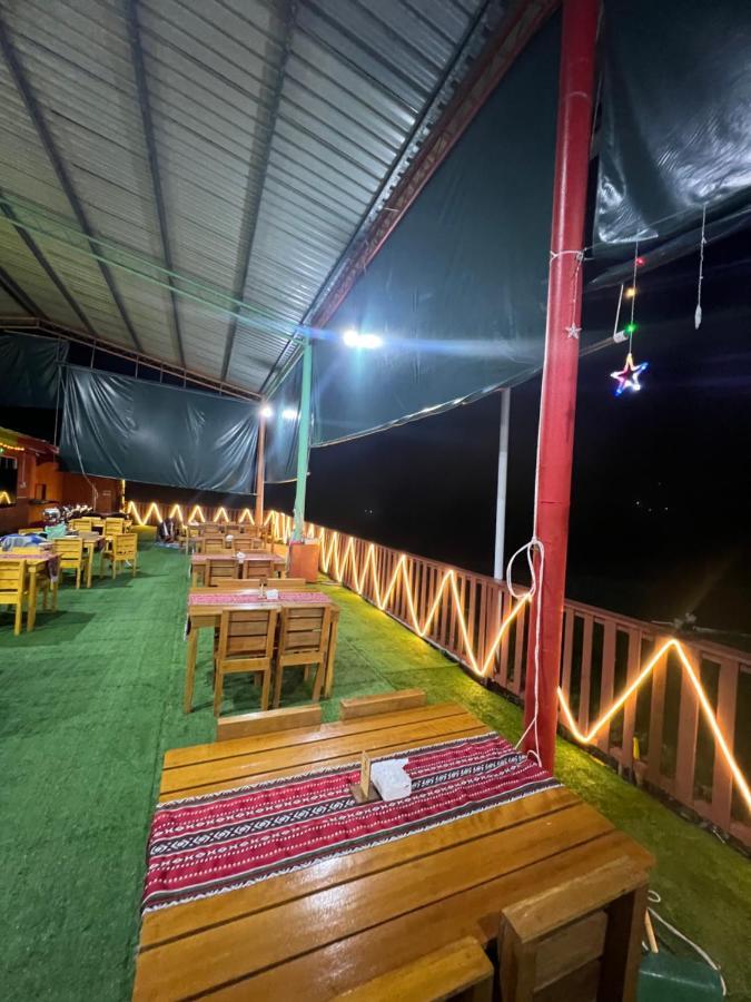 Mak Homestay Upstairs With 5 Bedrooms Kampong Kundassan المظهر الخارجي الصورة